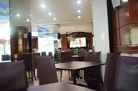 beachfront hotels quiapo.